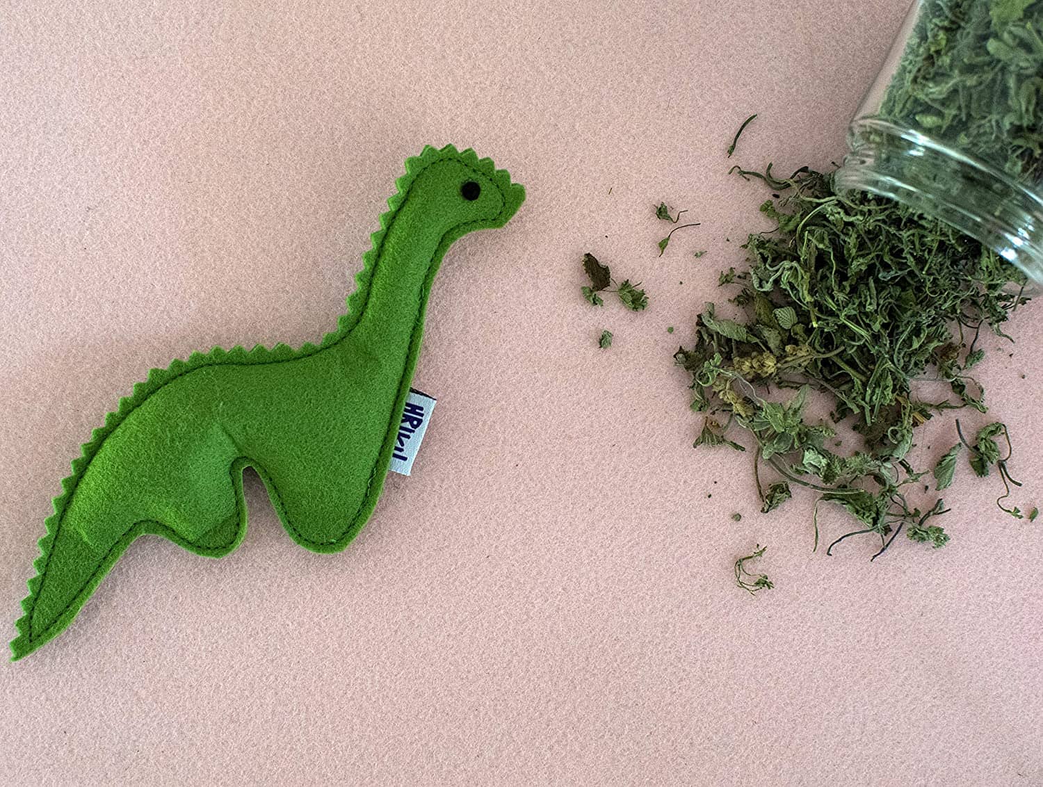 Hriku Harit Danasur Dinosaur Catnip Toy for Cats (Green)