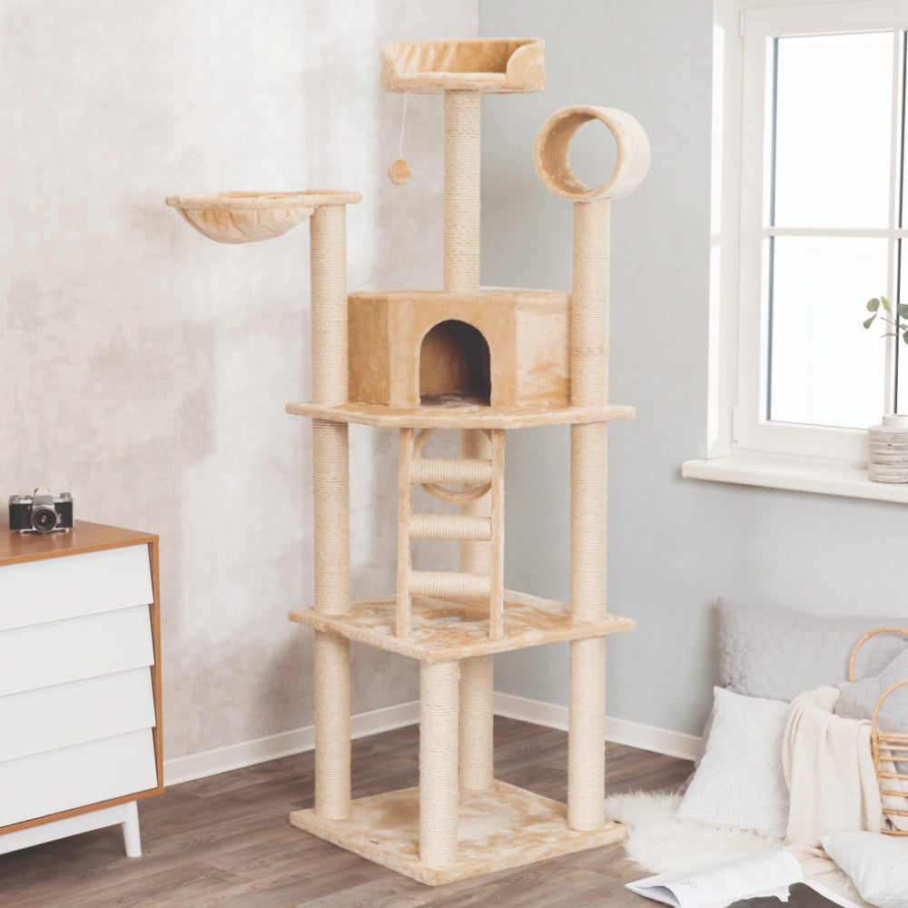 Trixie Montilla Scratching Post for Cats