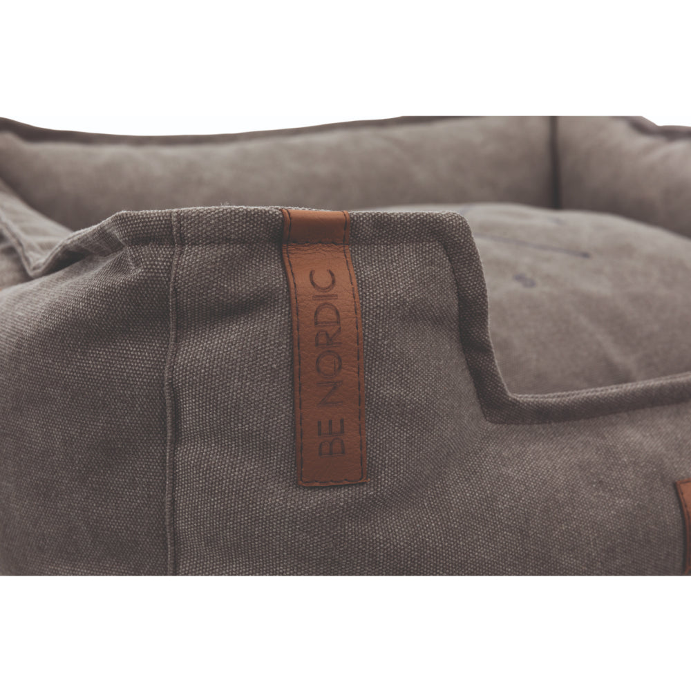 Trixie BE NORDIC Bed Fohr for Dogs (Dark Grey)